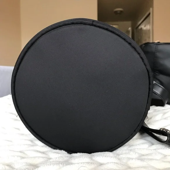 Versace Parfum Backpack And Crossbody Bucket Bag Wristlet, Both NWOT - Picture 7 of 16